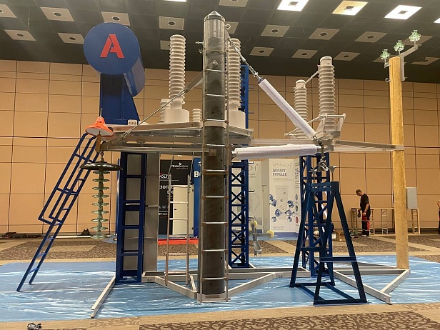 г. Москва. ООО ПО «ФОРЭНЕРГО» представляет обучающий тренажер "ПА-МТР02" на выставке