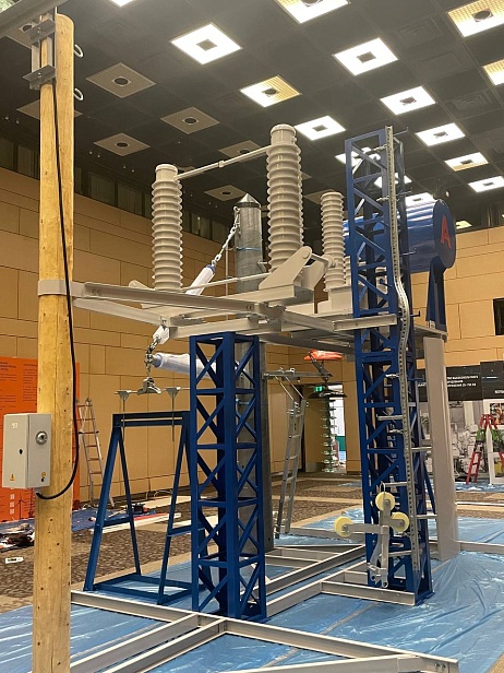 г. Москва. ООО ПО «ФОРЭНЕРГО» представляет обучающий тренажер "ПА-МТР02" на выставке